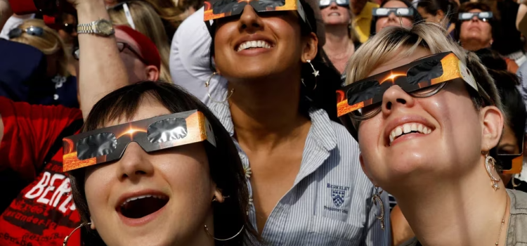 Este fin de semana, un Eclipse Solar iluminara los cielos en Miami