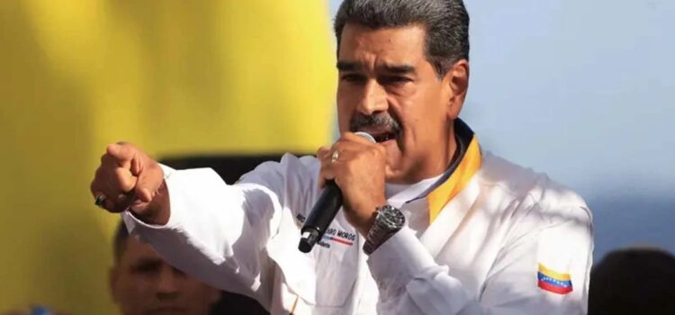 Maduro «rompe relaciones» con WhatsApp