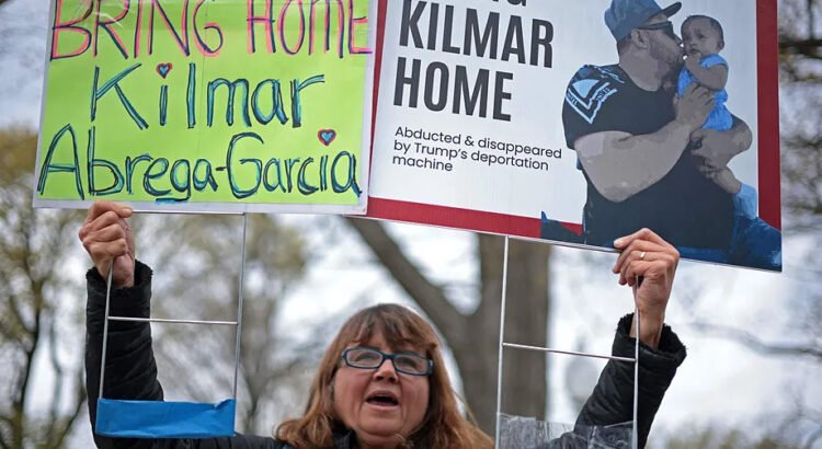 El Tribunal Supremo de EU ordena facilitar el regreso del salvadoreño deportado por error