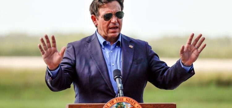 DeSantis planea retener a inmigrantes detenidos en una prisión del norte de Florida