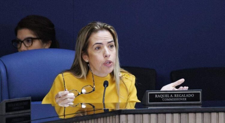Miami-Dade considera eliminar el servicio de viaje gratuito