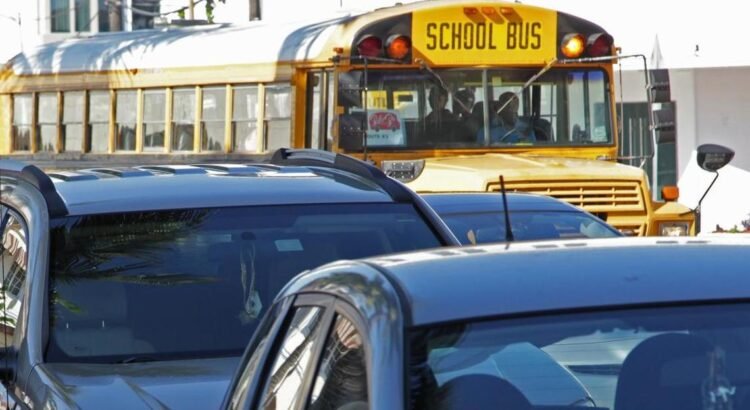 A medida que comienzan las clases en el sur de Florida, las familias temen un aumento en la aplicación de medidas migratorias