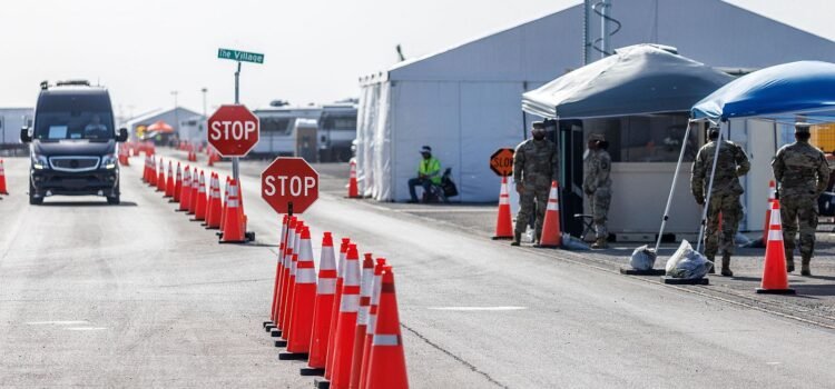 Jueza ordena desmantelar el centro migratorio ‘Alligator Alcatraz’ dentro de 60 días