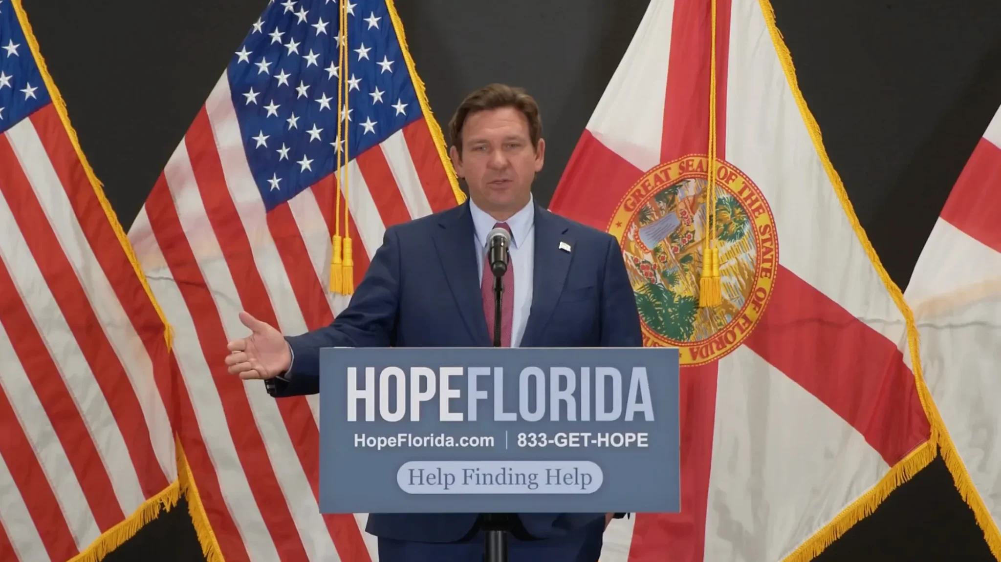 Gran jurado cuestiona desvío de $10 millones a Hope Florida de DeSantis